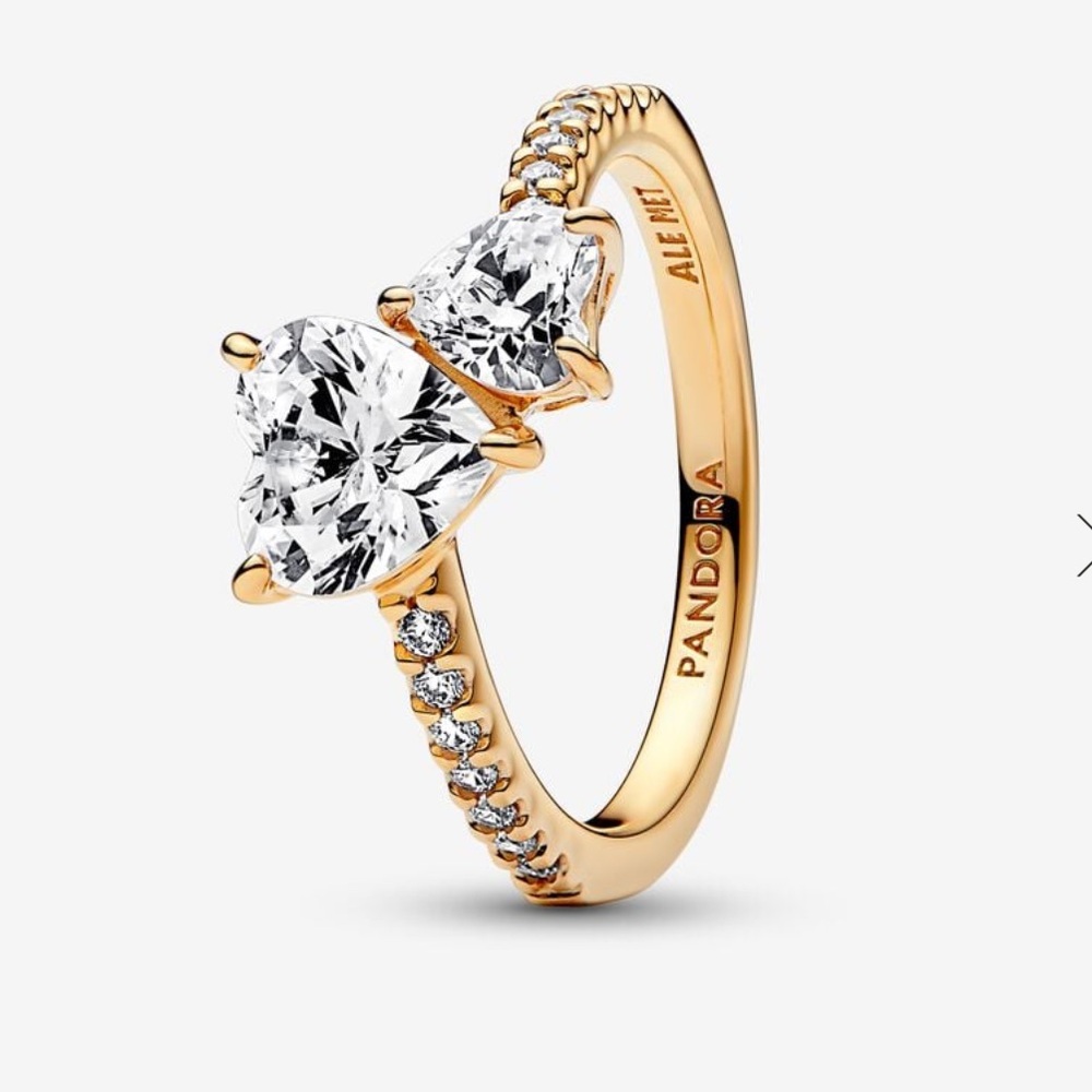 pandora Double Heart Sparkling Ring